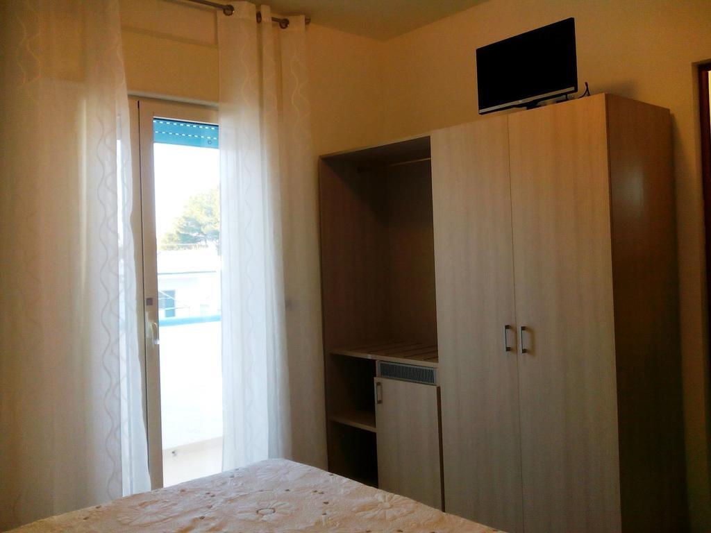 טוריצ'לה B&B Trullo Di Mare חדר תמונה